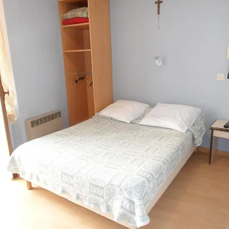 Hotell Le Milan Lourdes