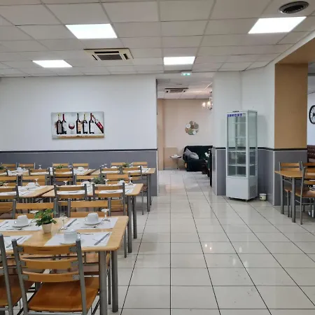 Otel Le Milan Lourdes