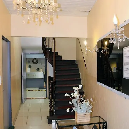 Le Milan Hotel Lourdes